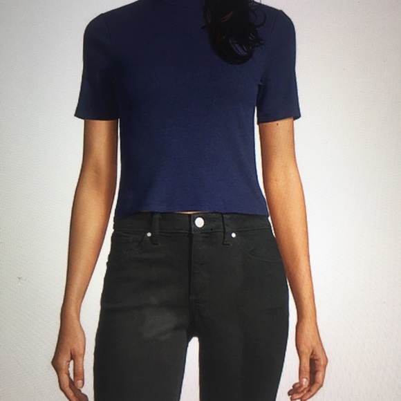 Arizona Jean Company Tops - Arizona women’s shorts sleeves mock neck top